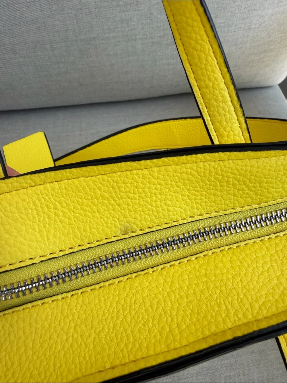 DKNY Small Yellow Pebbled Leather Tote with Removable Strap. Good condition - Picture 4 of 16